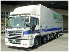 安全性と効率化を実現し、環境にも配慮した輸送システムを確立